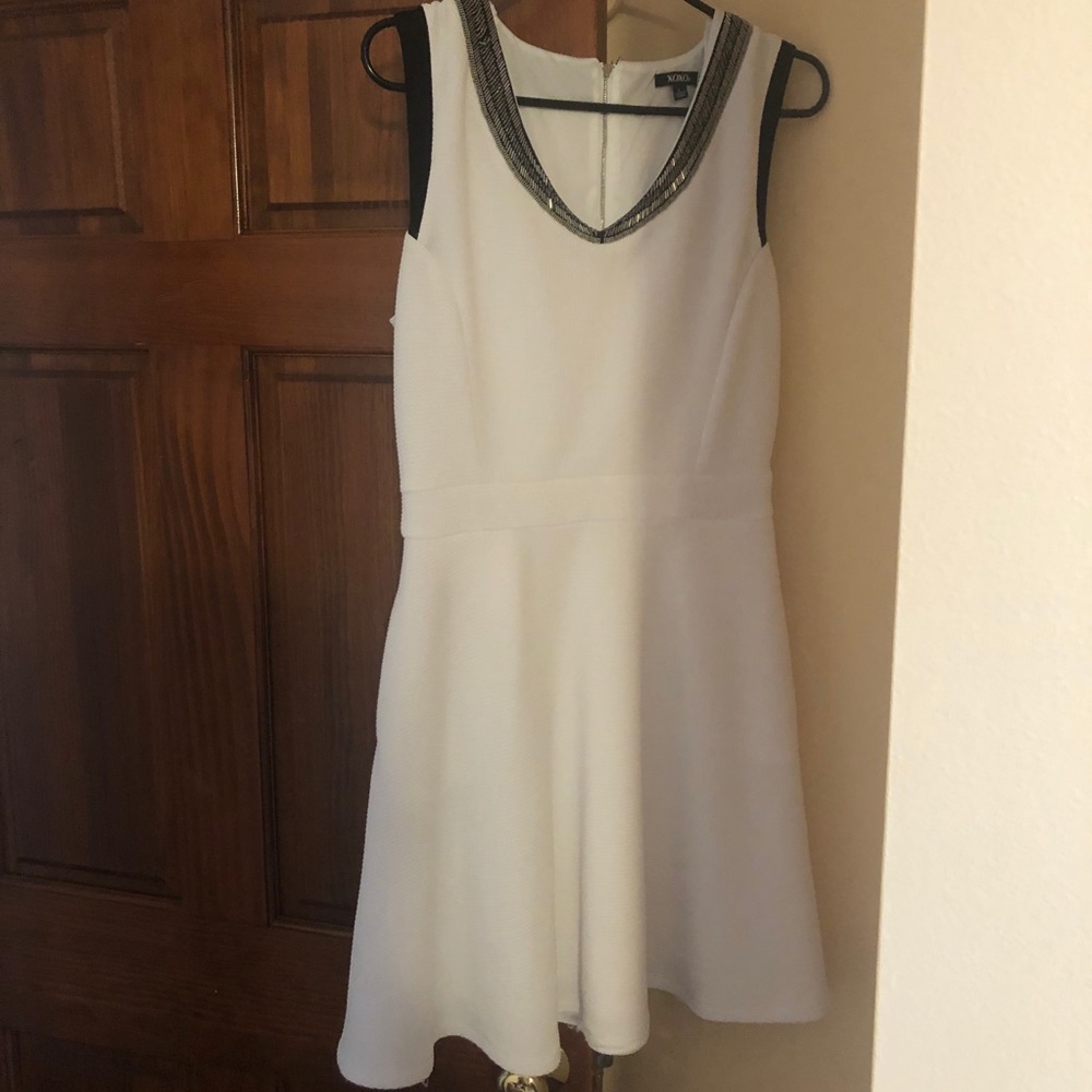 White flows dress